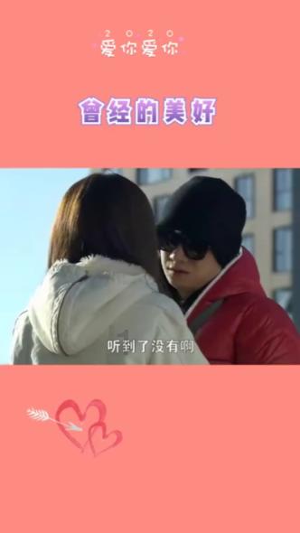 王菲不仅真实还很独特潇洒，大家觉得女人该不该这样？游戏画面